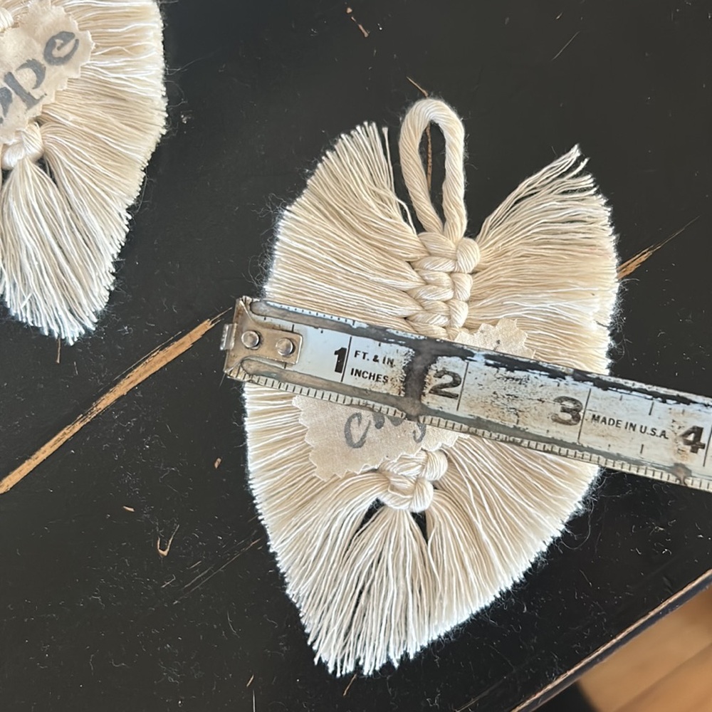 5 HANDMADE ORNAMENTS - Picture 11 of 12